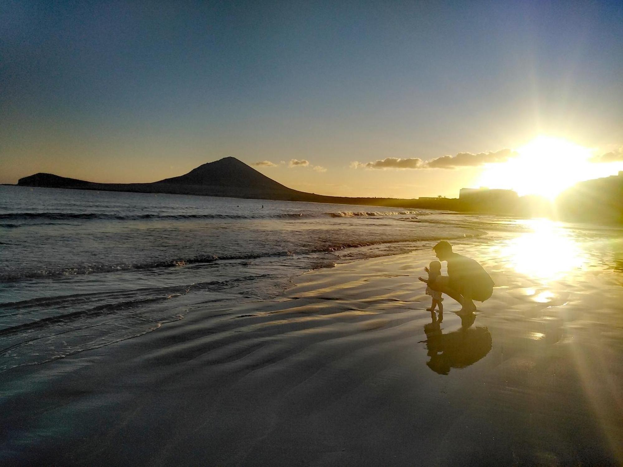 Alquilaencanarias El Medano Beach 1 Exterior photo